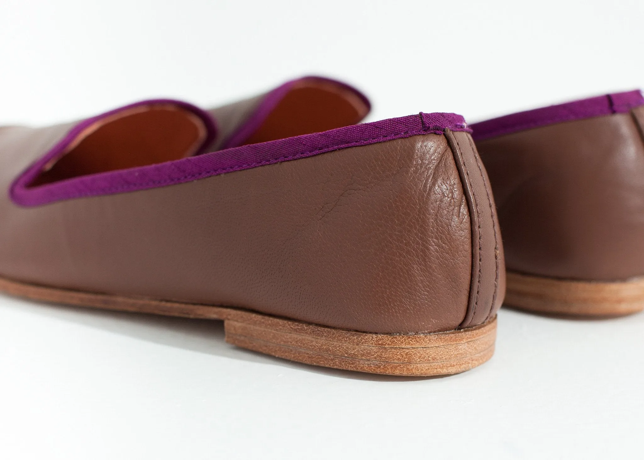 Bargain Loafer Premium finish Rose/Aubergine in Cap Toe Bizi