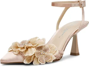 Betsey Johnson Women's Susie Pump