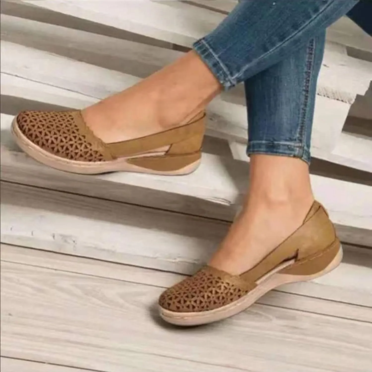 Black Sandals Women Dressy, Women's Walking Sandal Closed Toe Round Toe Hollowed Out Thick Sole Breathable Beach Sandals