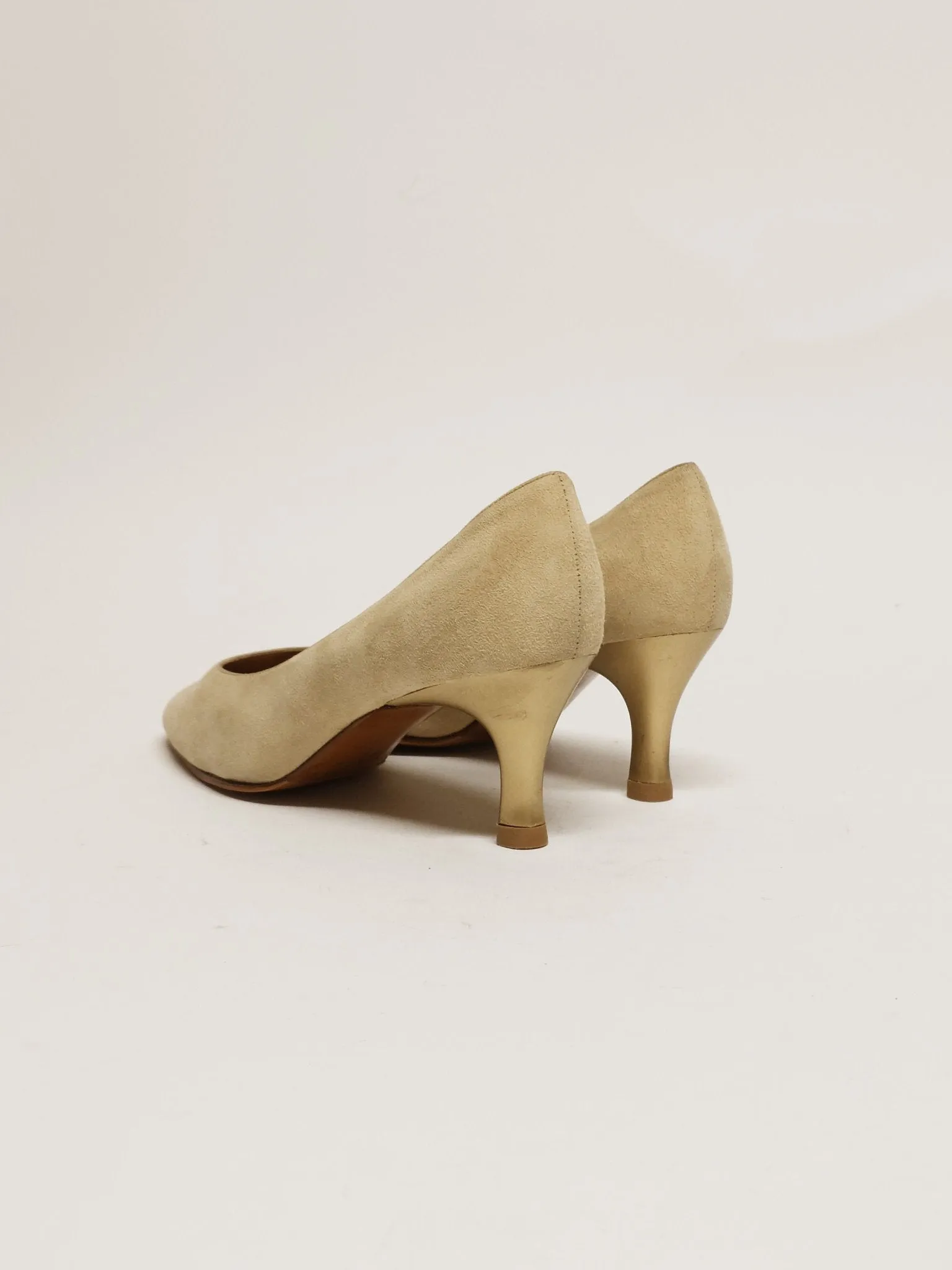 CASADEI Sand Suede Pump EU 38.5