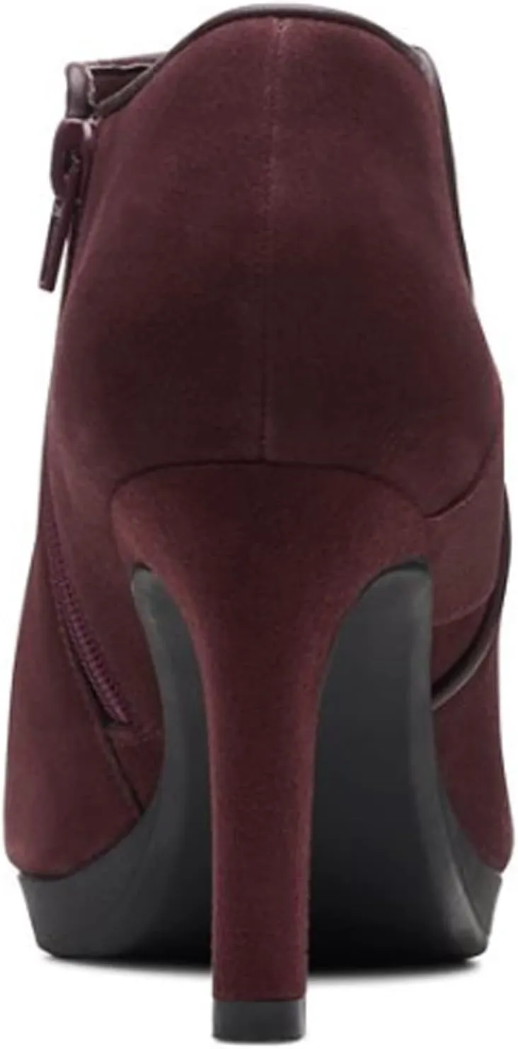 Clarks Women's Ambyr Gem Pump