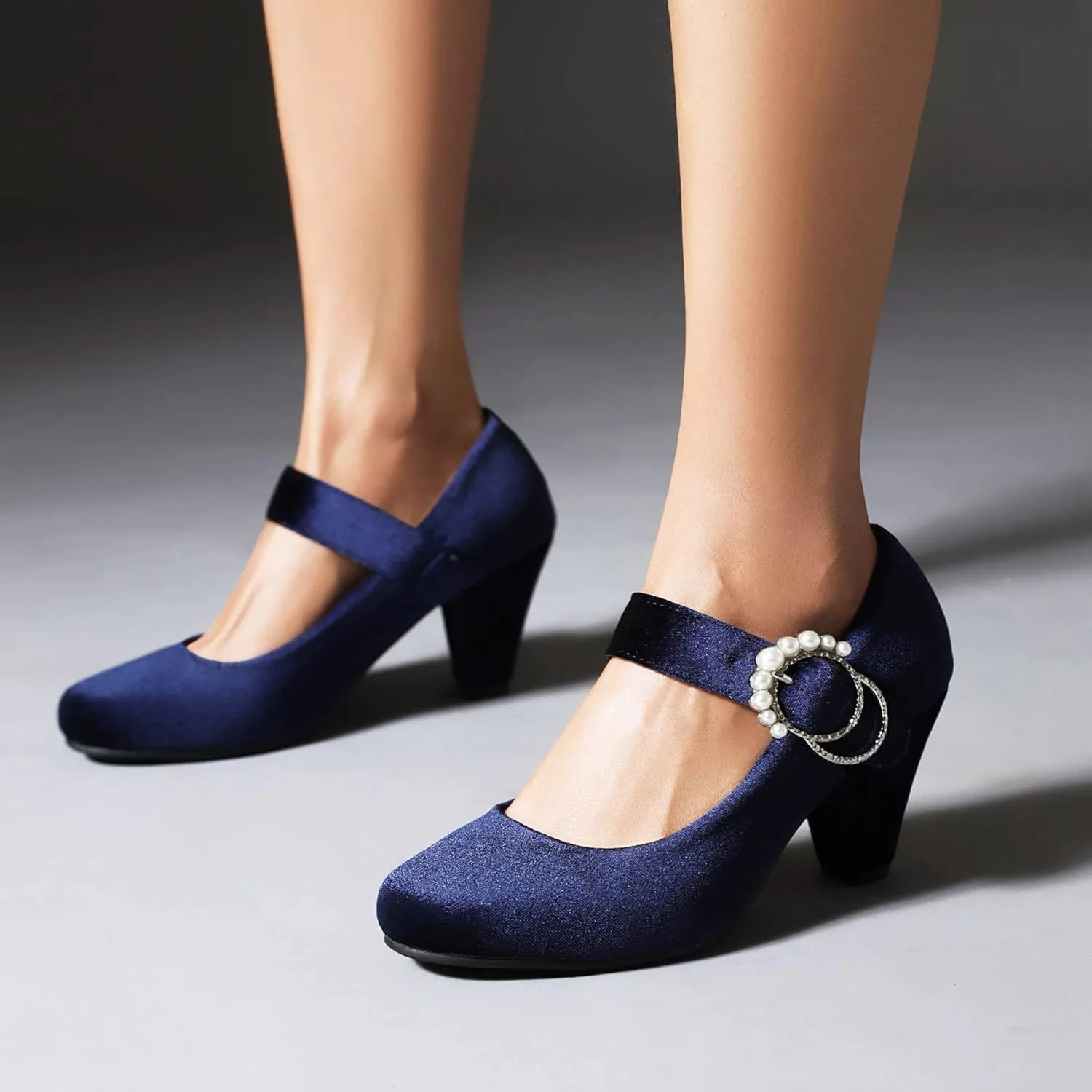 Elerhythm Women's Mary Jane Bow Closed Toe Vintage Pumps Heels Gatsby Victorian 1920s Dresses Faux Suede Shoes