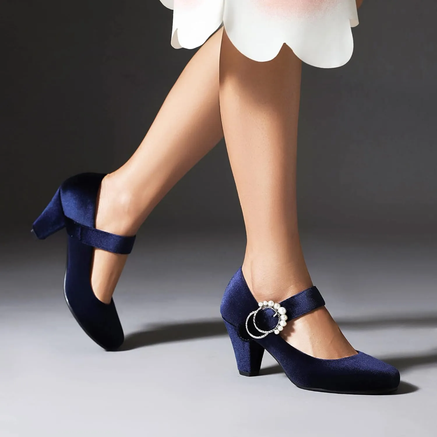 Elerhythm Women's Mary Jane Bow Closed Toe Vintage Pumps Heels Gatsby Victorian 1920s Dresses Faux Suede Shoes
