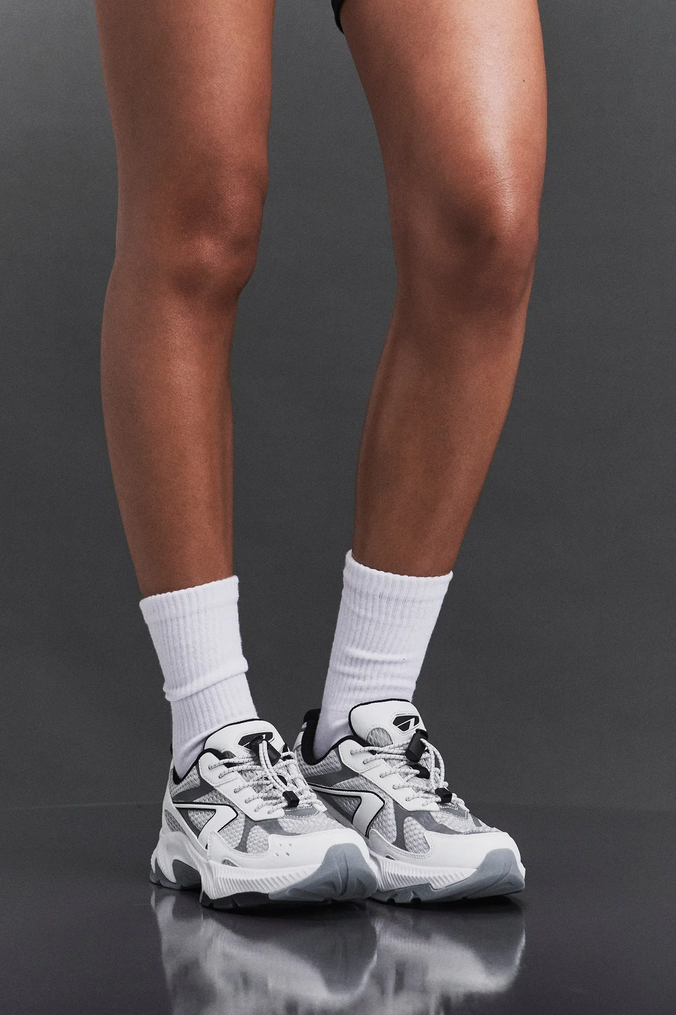 Forma Runner | White Silver | Women