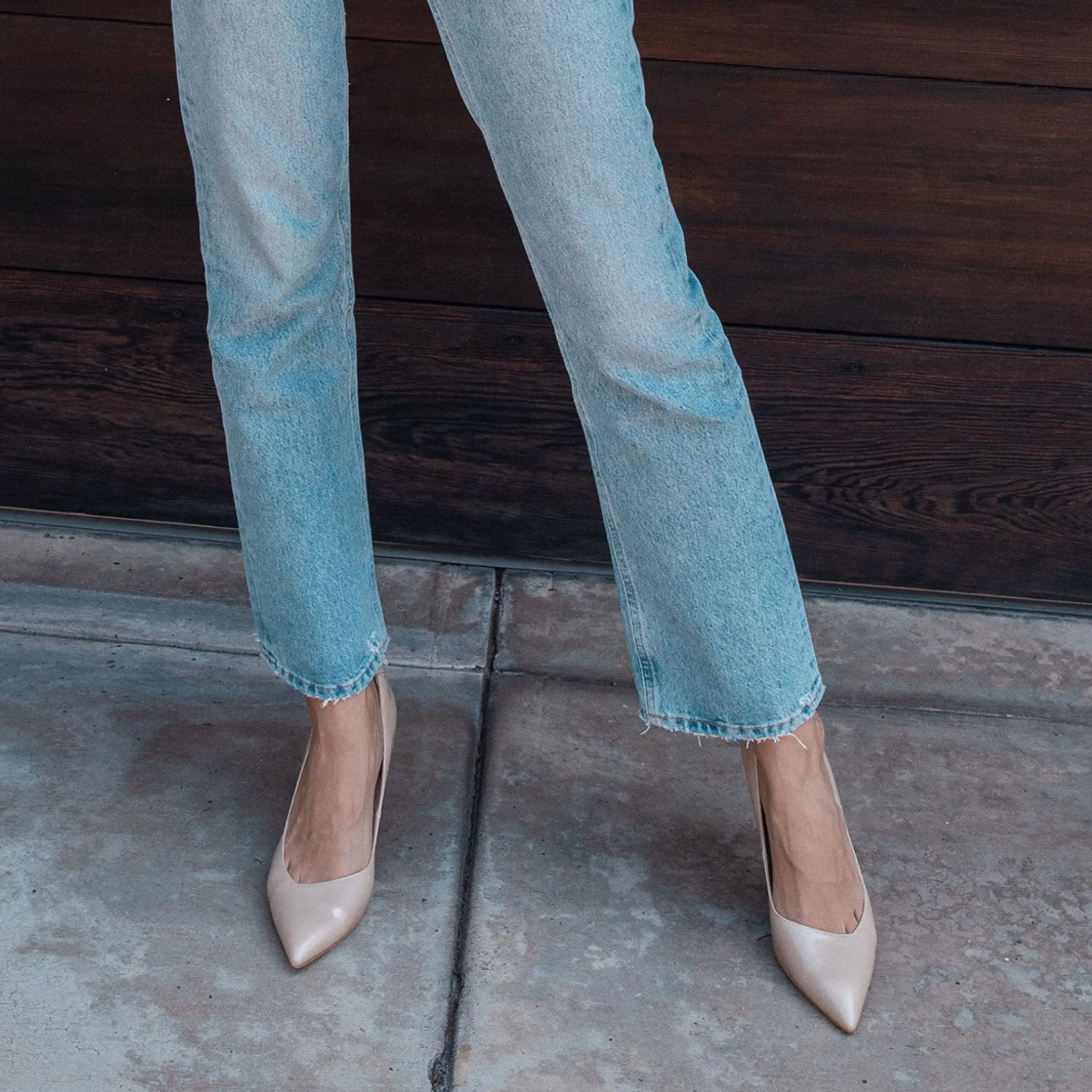 FRIDA POINTED TOE PUMP