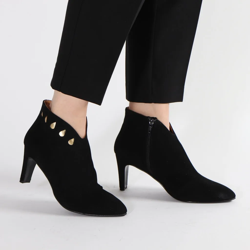 Iben Suede Black and Gold