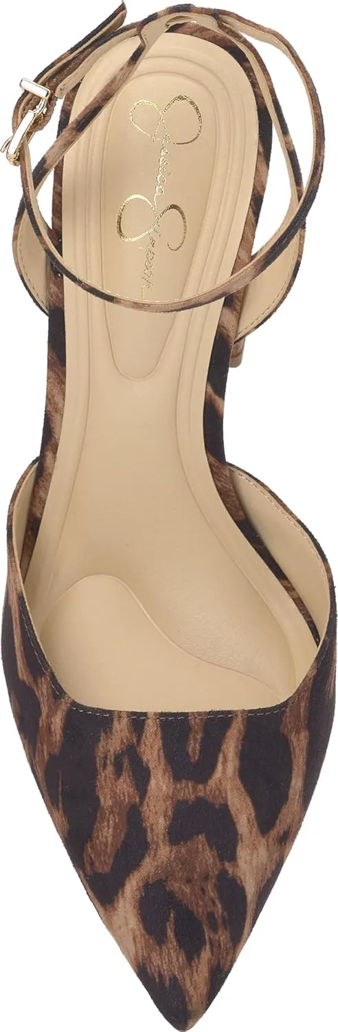 Jessica Simpson Women's Nazela Pointed Toe Pump