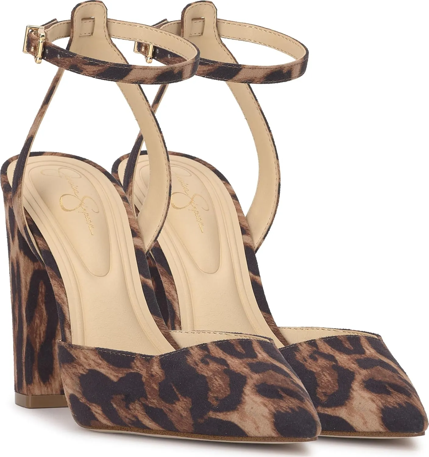 Jessica Simpson Women's Nazela Pointed Toe Pump