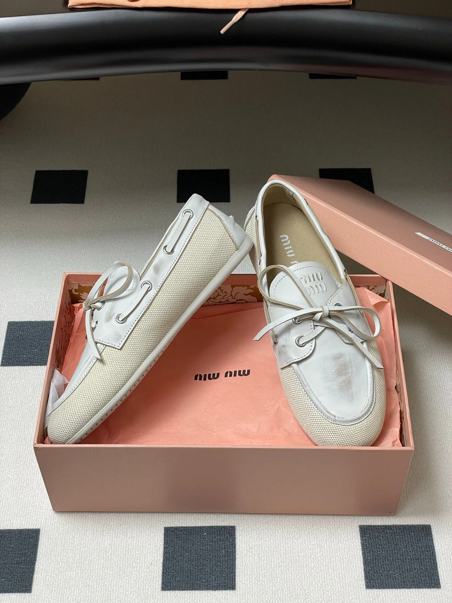 Miumiu White canvas leather loafer 227139