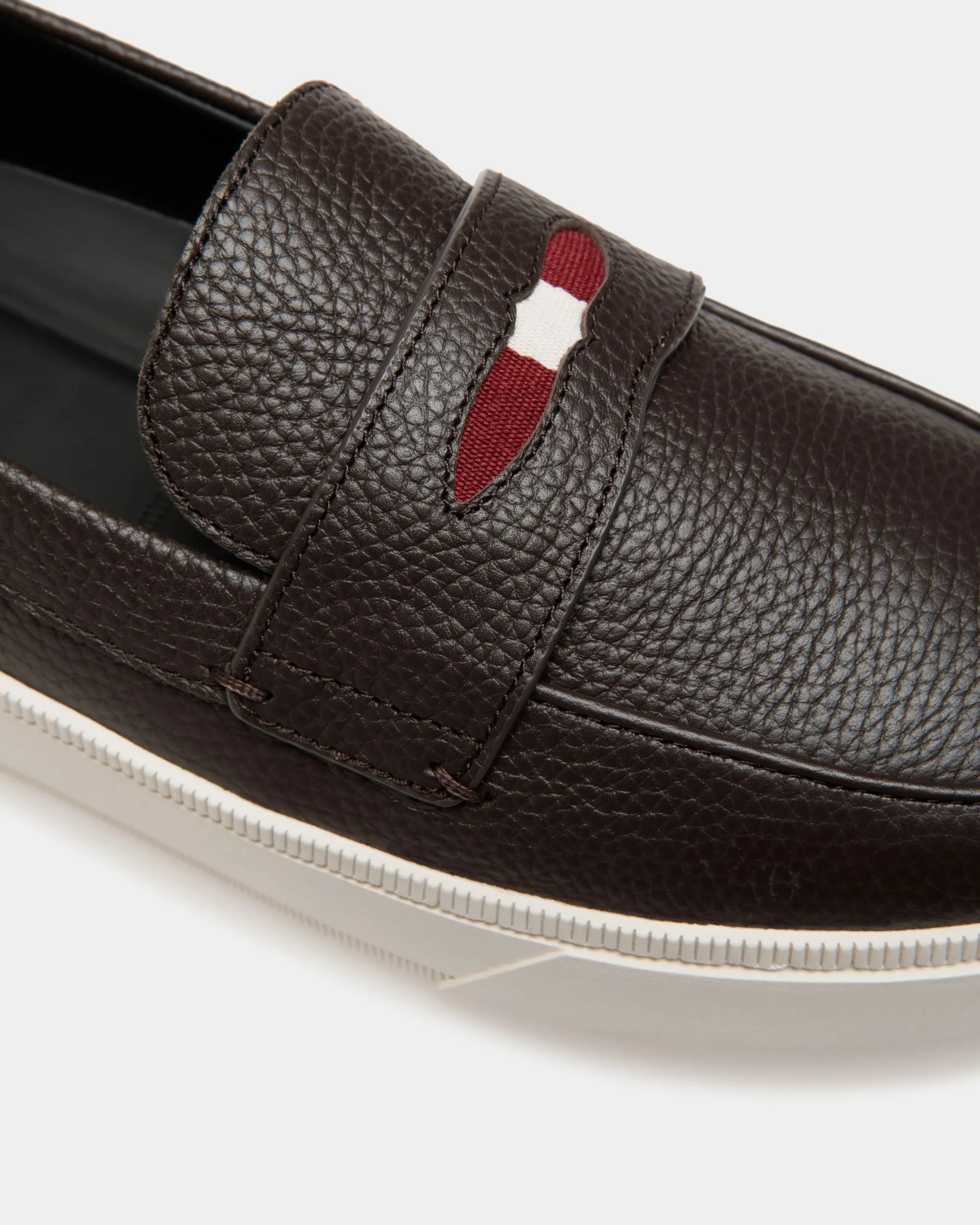 Raise Sneaker in Ebano Leather
