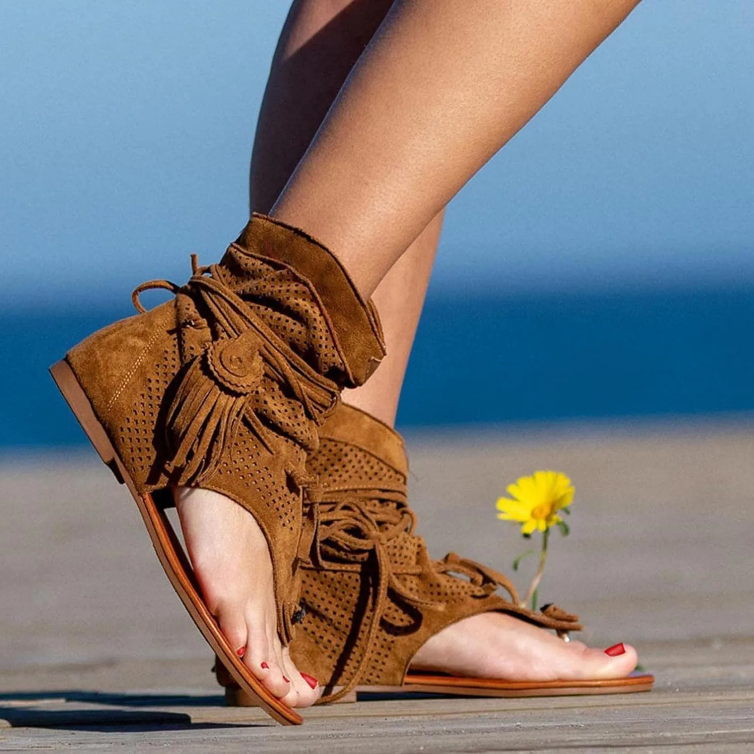 Vintage Flip Flops for Women Bohemian Tassel Clip Toe Straps Lace up Flat Sandals Summer Comfortable Casual Breathable Roman Beach Shoes Boots