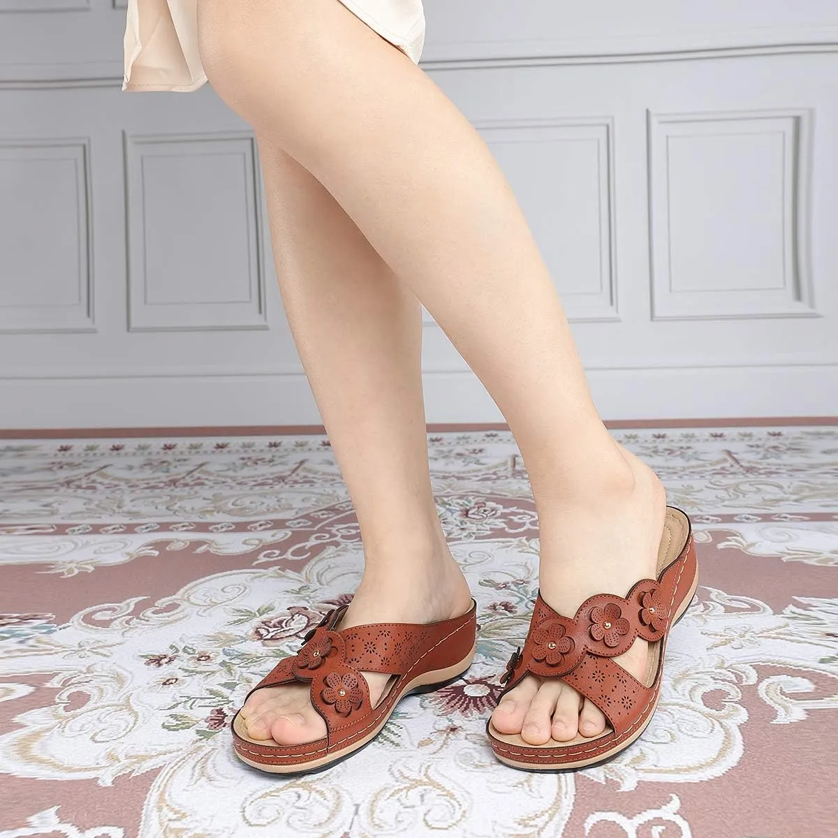 Women's Platform Wedge Comfort Cross Strap Flowers Slide Sandals-Shock Absorbtion Breathable holes Arch Support Footbed Indoors Or Outdoors Slip On