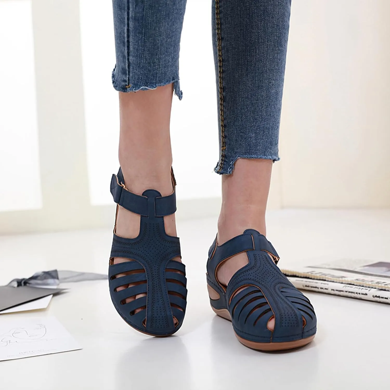 Women's Retro Gladiator Wedge Sandals - Closed Round Toe Hollow Platform Sandals with Ankle Strap Anti-Slip Sole | Comfortable Bohemian Style for Casual Outdoor Wear