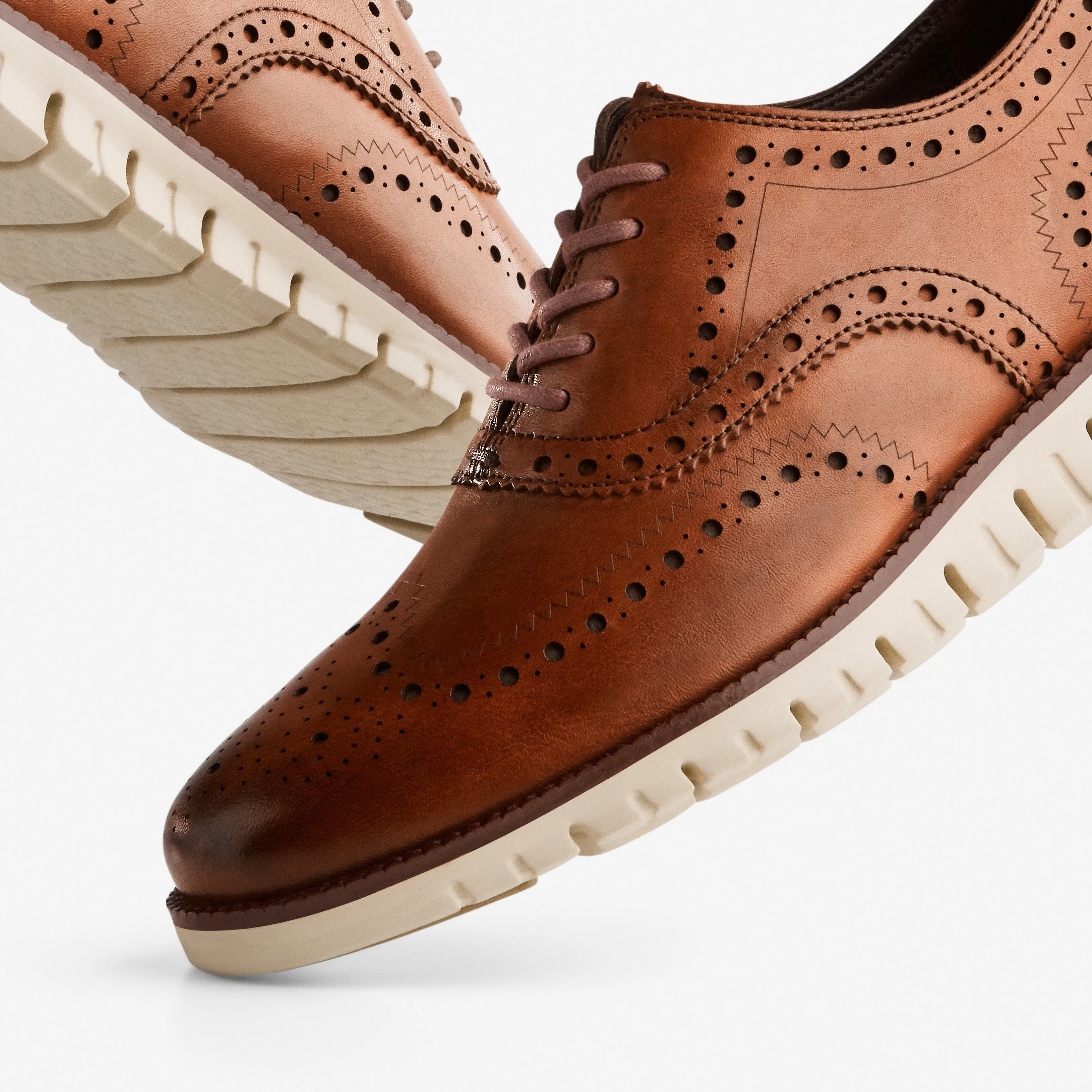 ZERØGRAND Wingtip Oxford Men's